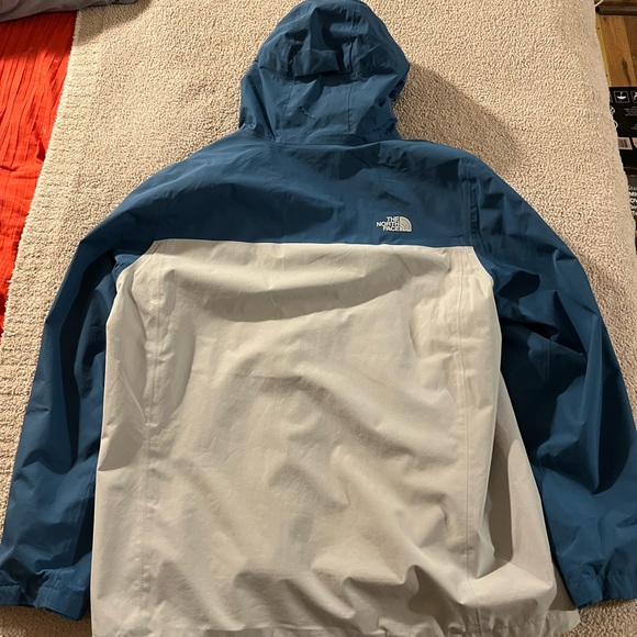 The North Face Men’s XL 3-in-1 Rain Jacket - Picture 6 of 8